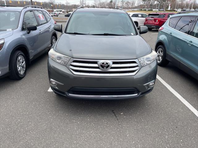 used 2012 Toyota Highlander car, priced at $9,800