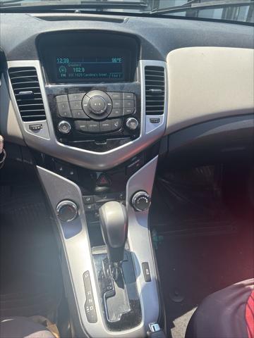 used 2014 Chevrolet Cruze car, priced at $7,180