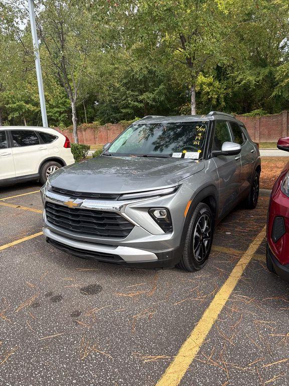 used 2024 Chevrolet TrailBlazer car, priced at $22,680