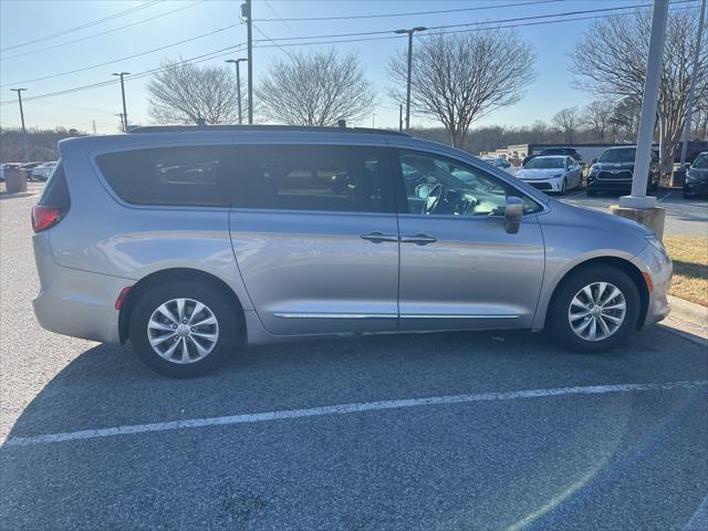 used 2017 Chrysler Pacifica car, priced at $13,600