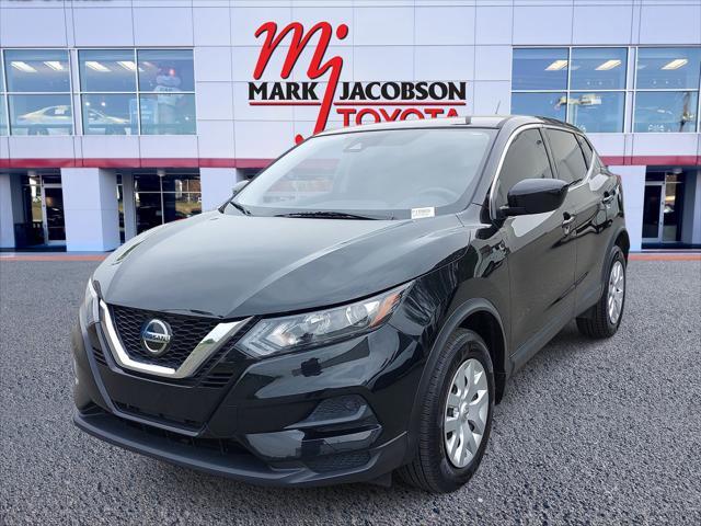 used 2020 Nissan Rogue Sport car, priced at $19,200