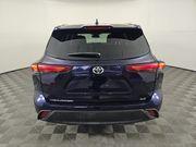 used 2023 Toyota Highlander car, priced at $39,200