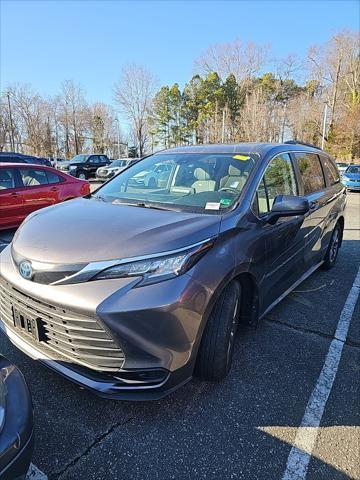 used 2023 Toyota Sienna car, priced at $35,800