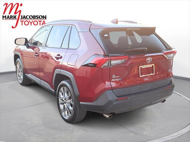 used 2020 Toyota RAV4 car, priced at $21,800