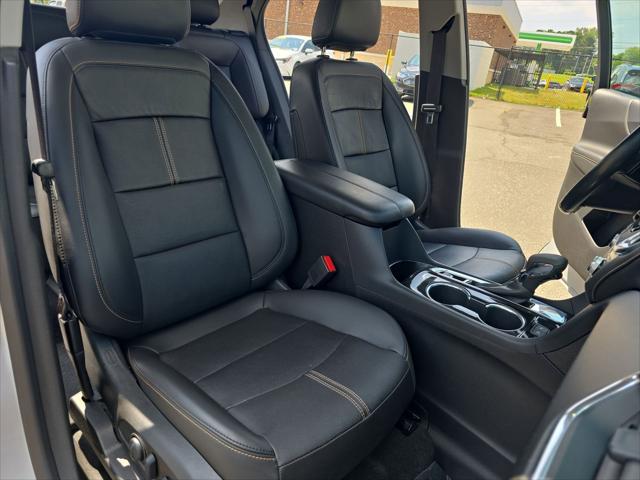 used 2022 Chevrolet Equinox car, priced at $20,780