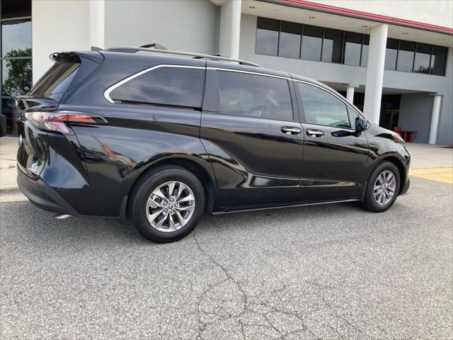 used 2024 Toyota Sienna car, priced at $44,500