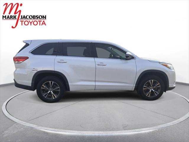 used 2018 Toyota Highlander car, priced at $16,500