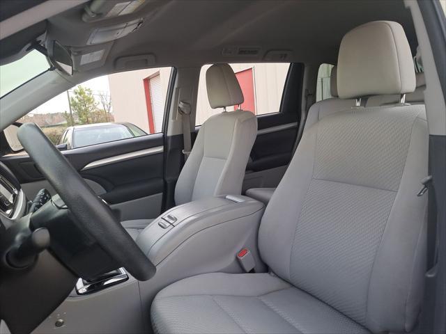 used 2018 Toyota Highlander car, priced at $16,500