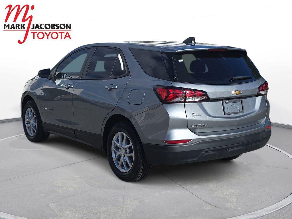 used 2023 Chevrolet Equinox car, priced at $21,880