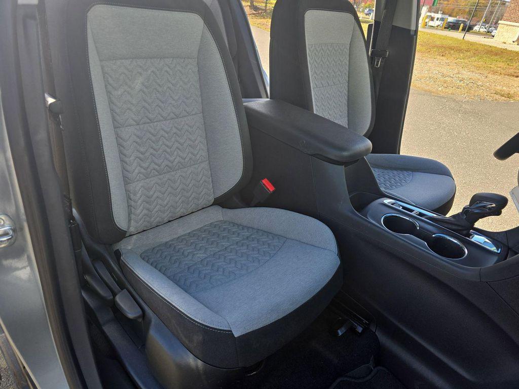 used 2023 Chevrolet Equinox car, priced at $21,880