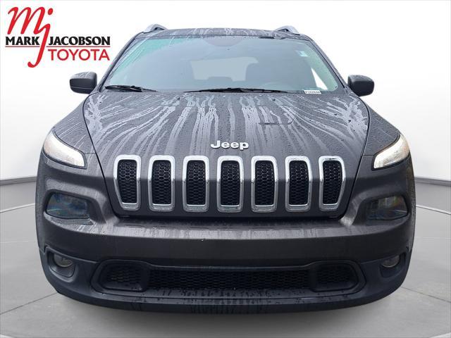 used 2017 Jeep Cherokee car, priced at $11,800