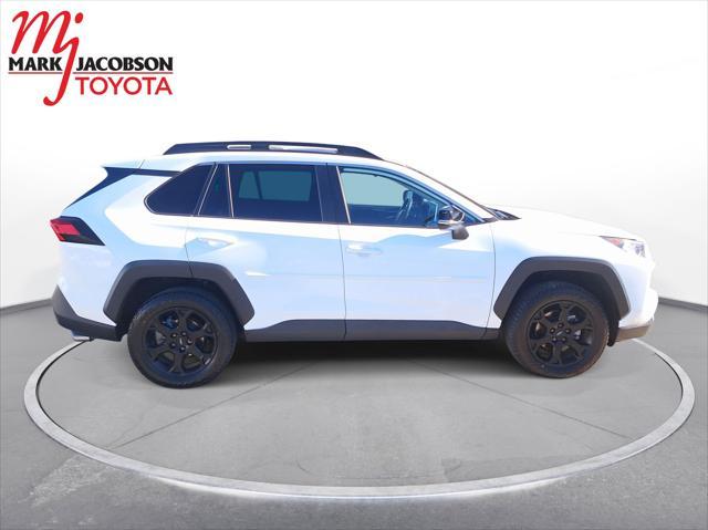 used 2020 Toyota RAV4 car, priced at $31,100