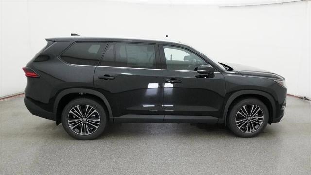 new 2025 Toyota Grand Highlander Hybrid car, priced at $62,638