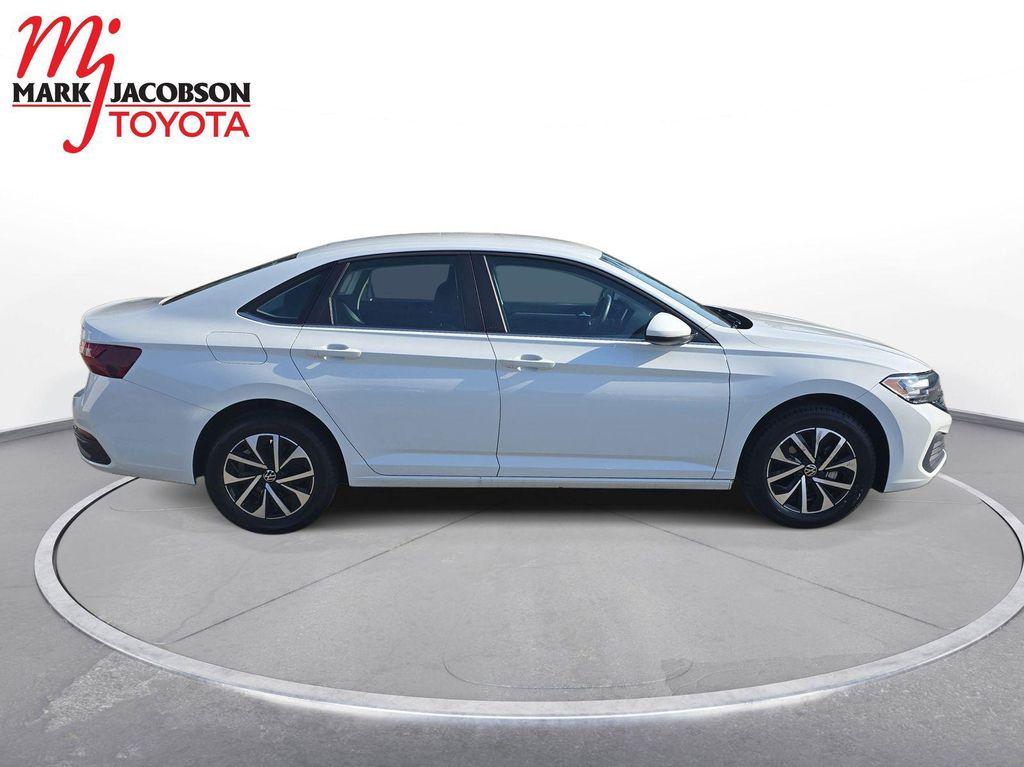 used 2024 Volkswagen Jetta car, priced at $18,580