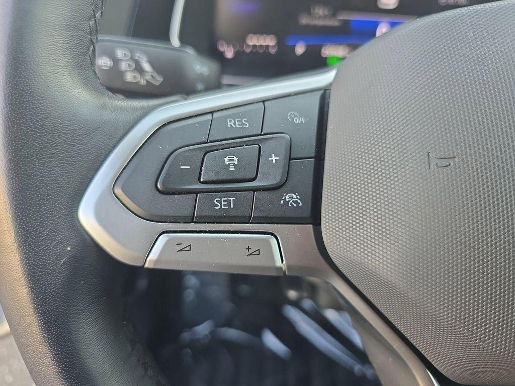 used 2024 Volkswagen Jetta car, priced at $18,580