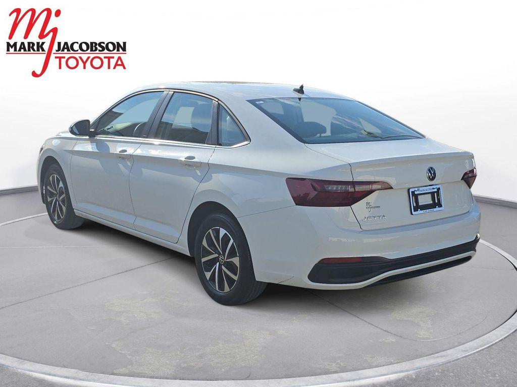 used 2024 Volkswagen Jetta car, priced at $18,580
