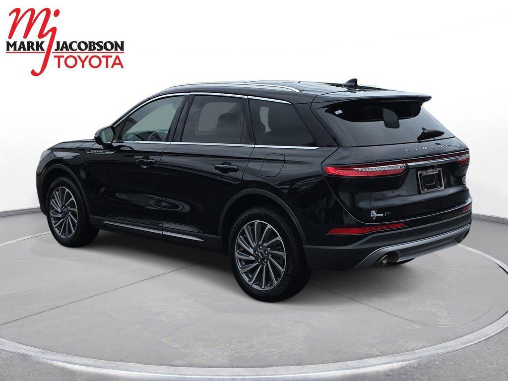 used 2023 Lincoln Corsair car, priced at $30,980