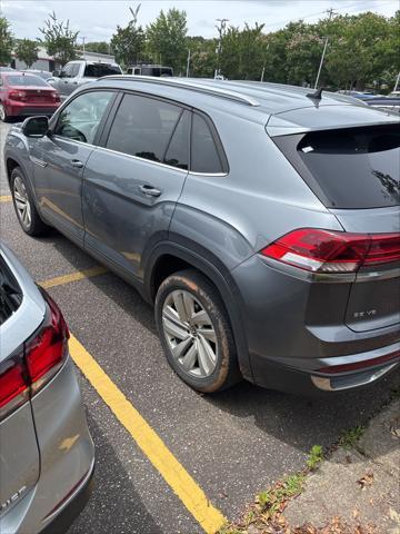used 2020 Volkswagen Atlas Cross Sport car, priced at $21,780