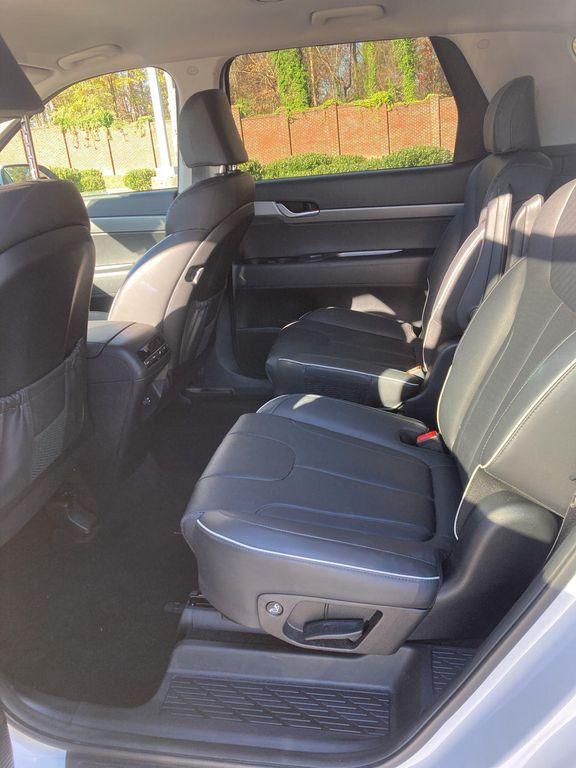 used 2025 Hyundai Palisade car, priced at $32,980