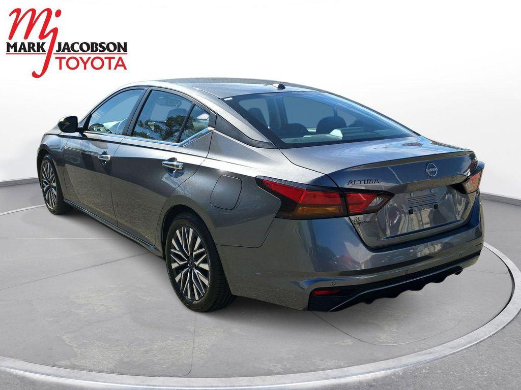 used 2024 Nissan Altima car, priced at $20,680