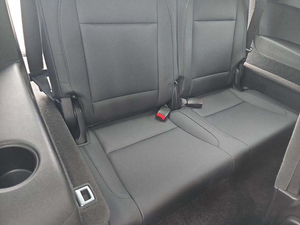 used 2018 Acura MDX car, priced at $21,580