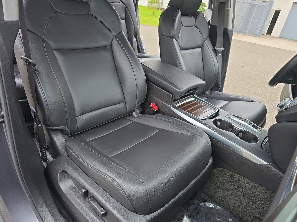 used 2018 Acura MDX car, priced at $21,580