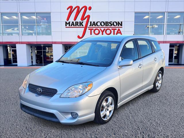 used 2007 Toyota Matrix car, priced at $4,900