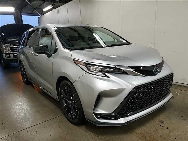 used 2024 Toyota Sienna car, priced at $47,800