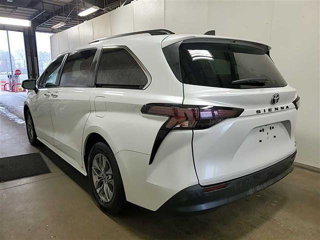 used 2023 Toyota Sienna car, priced at $43,200