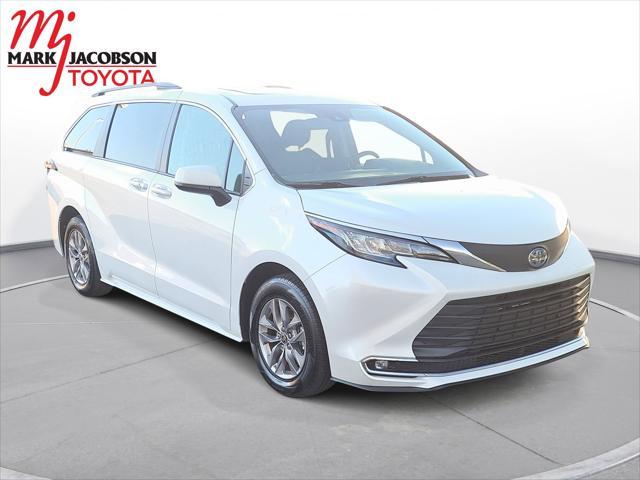 used 2023 Toyota Sienna car, priced at $41,800