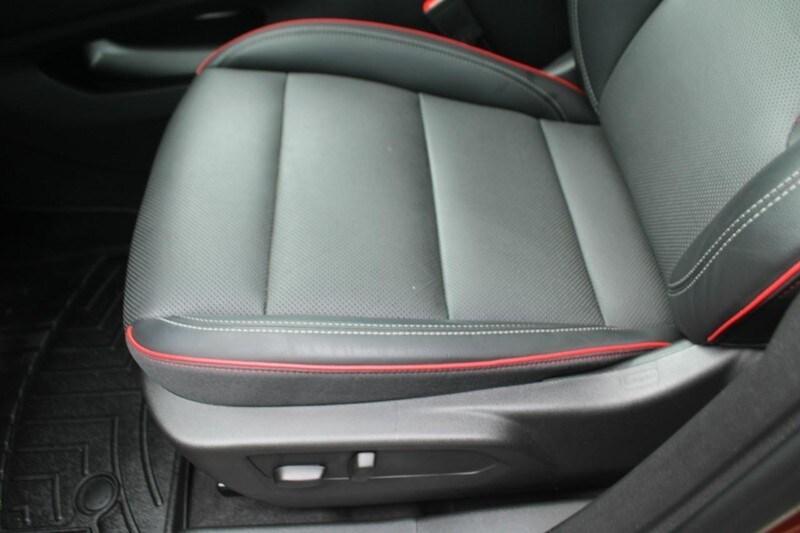 used 2023 Buick Envision car, priced at $29,995
