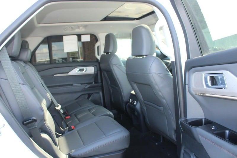 new 2025 Ford Explorer car, priced at $46,937