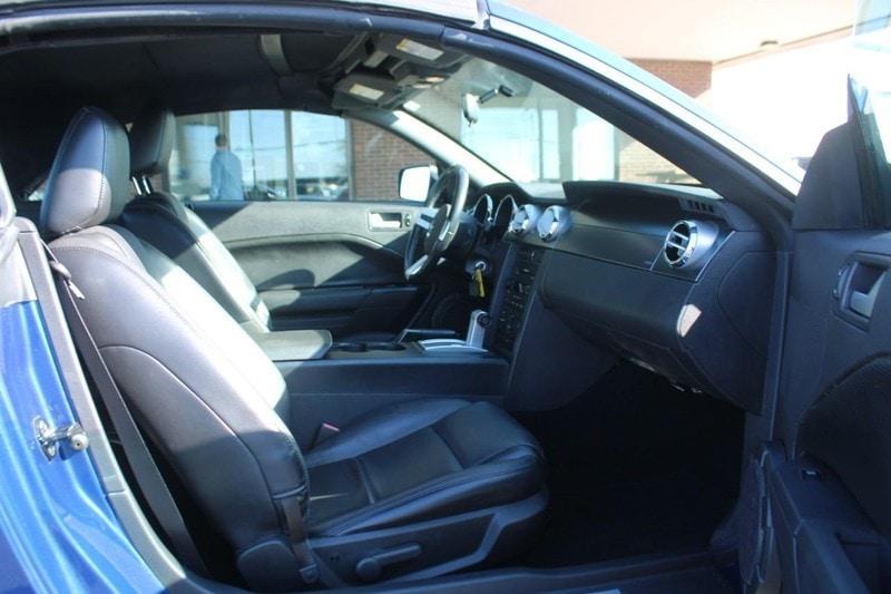 used 2006 Ford Mustang car, priced at $9,995