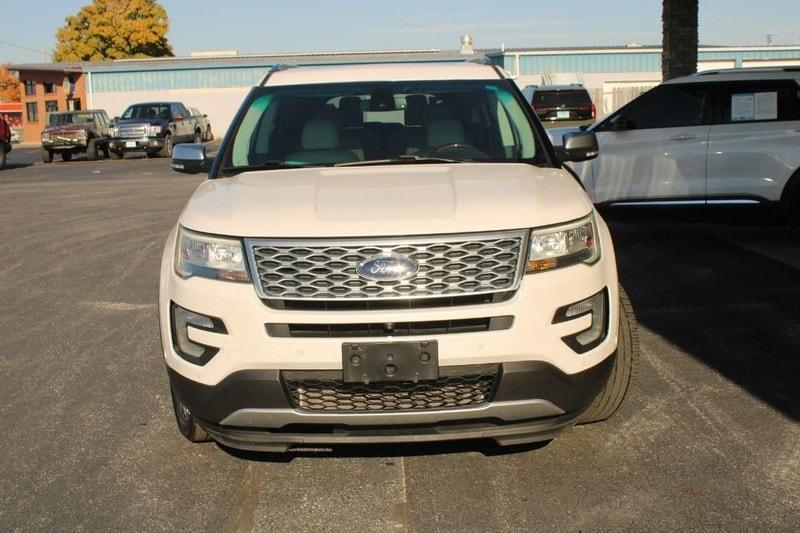 used 2017 Ford Explorer car