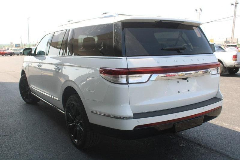 used 2024 Lincoln Navigator L car, priced at $89,995