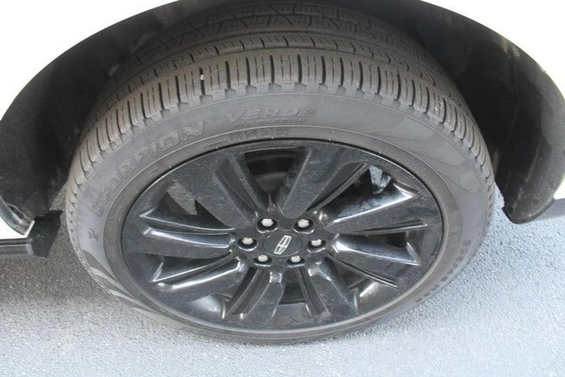 used 2024 Lincoln Navigator L car, priced at $89,995