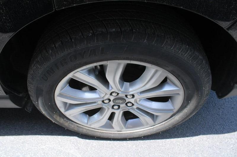 used 2024 Ford Edge car, priced at $36,995