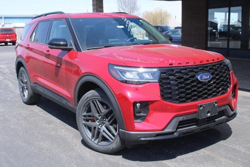 new 2025 Ford Explorer car, priced at $50,706