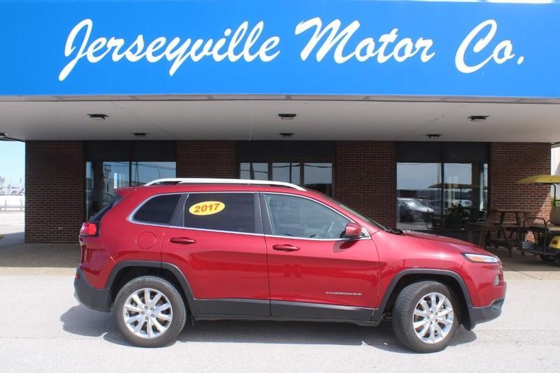 used 2017 Jeep Cherokee car, priced at $21,995