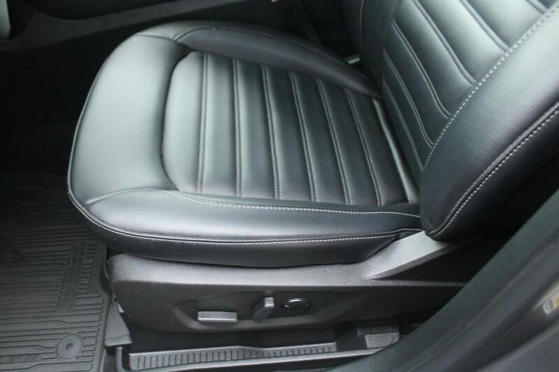 used 2023 Ford Edge car, priced at $26,495