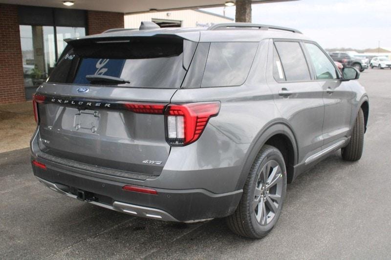 new 2025 Ford Explorer car, priced at $46,224