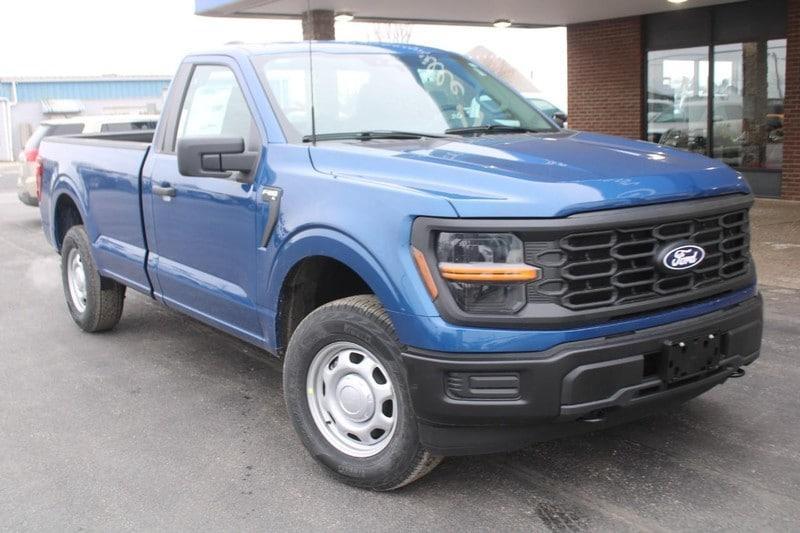 new 2025 Ford F-150 car, priced at $42,772