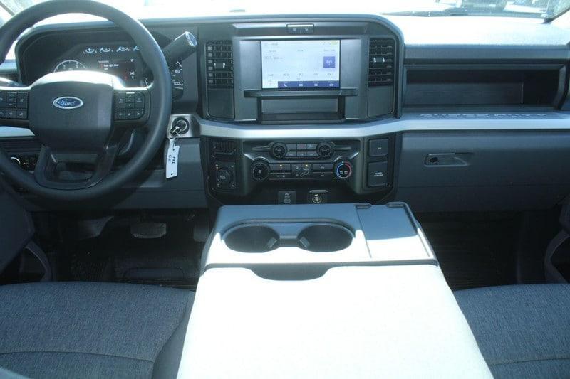 new 2025 Ford F-250 car, priced at $68,130