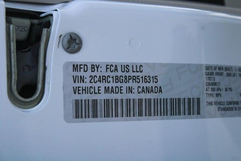 used 2023 Chrysler Pacifica car, priced at $25,995