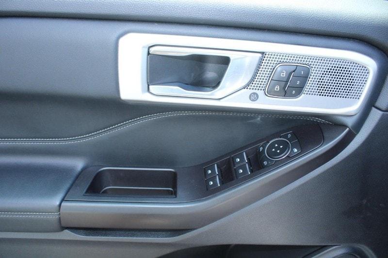 used 2020 Ford Explorer car, priced at $27,995