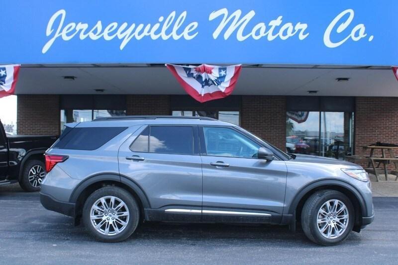 used 2025 Ford Explorer car