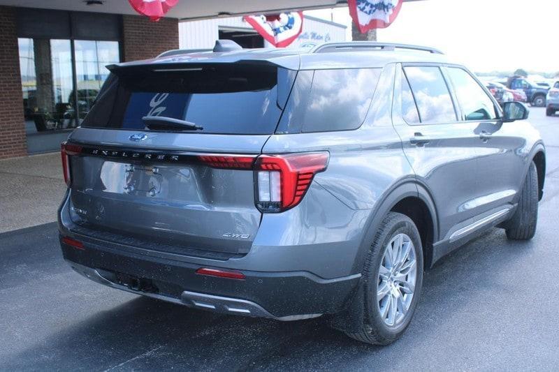 used 2025 Ford Explorer car