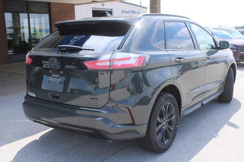 new 2024 Ford Edge car, priced at $40,528