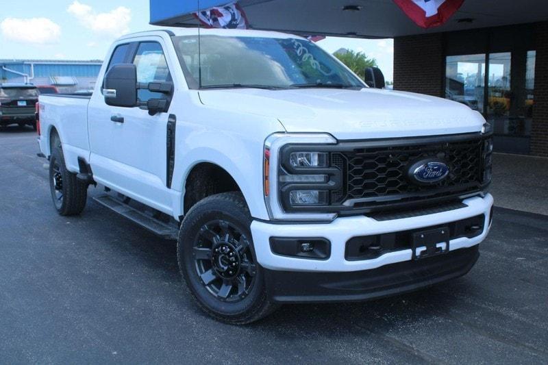 new 2025 Ford F-350 car, priced at $62,920