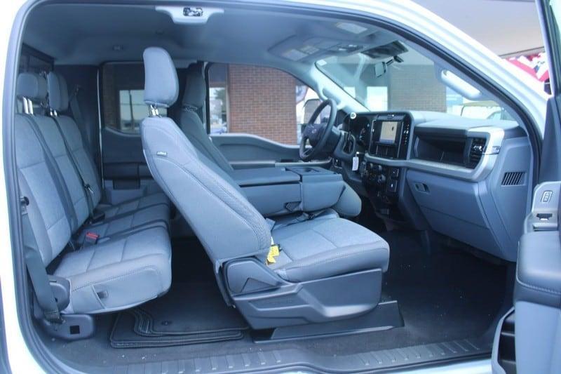 new 2025 Ford F-350 car, priced at $62,920